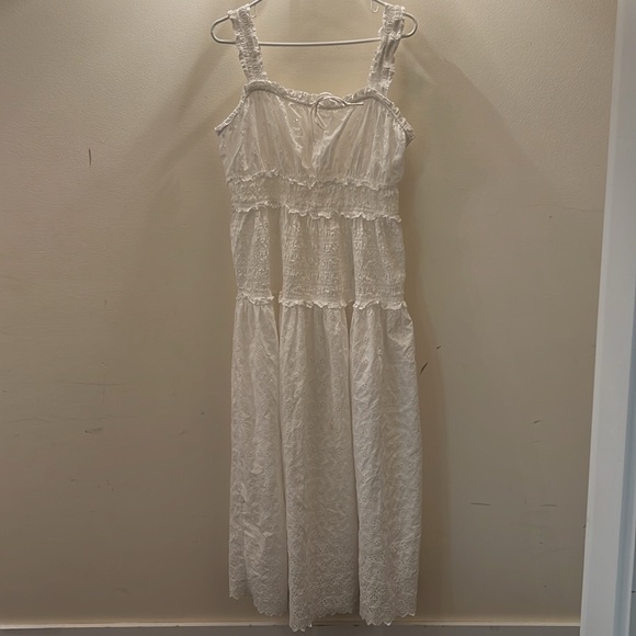 Gap × DÔEN Eyelet Midi Dress - Picture 6 of 7